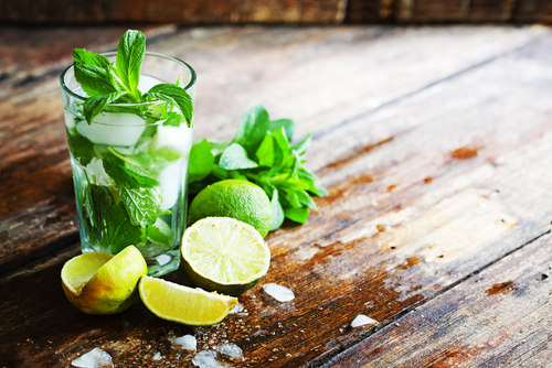 Mint and limes in drink